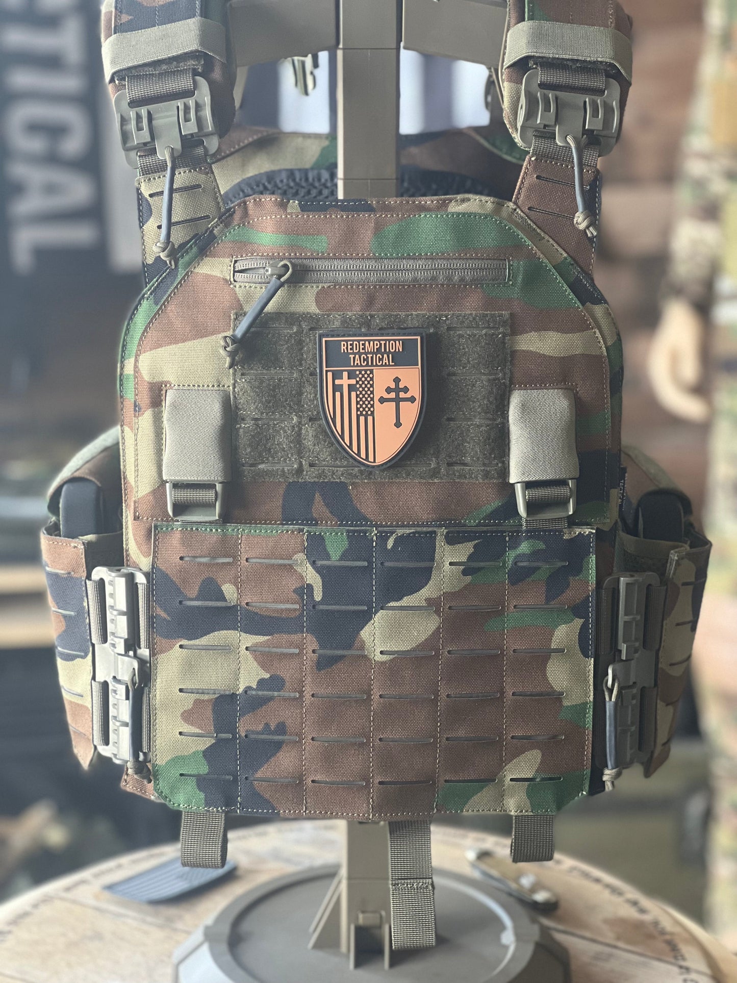 Redemption Tactical "CRUSADER 2.0"® Plate Carrier Vest